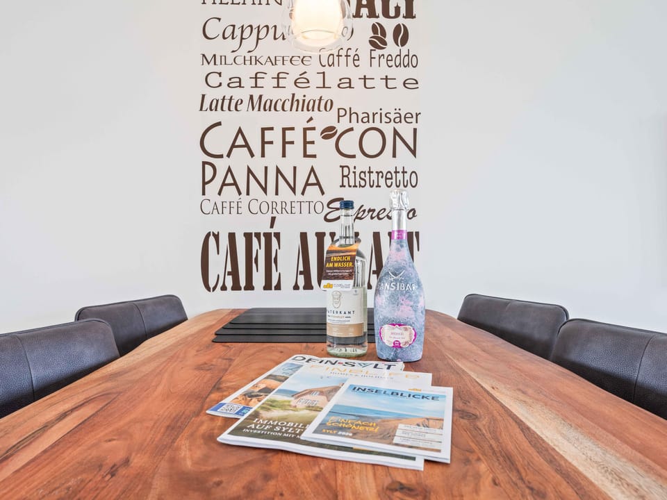 Vacation home for up to 4 people with garden close to the city and beach House in Westerland