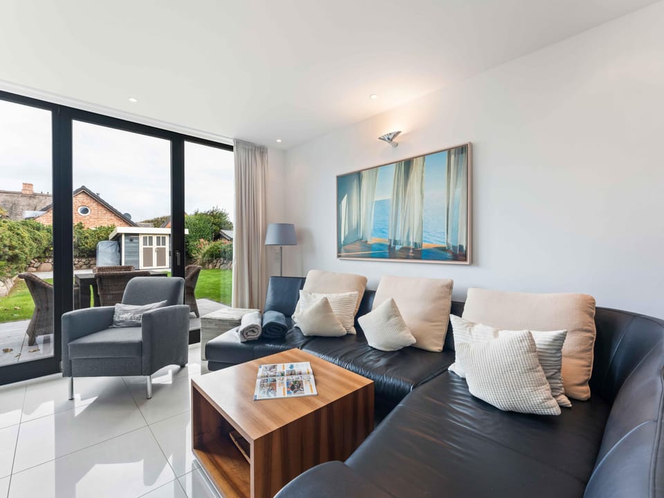 Vacation home for up to 4 people with garden close to the city and beach House in Westerland