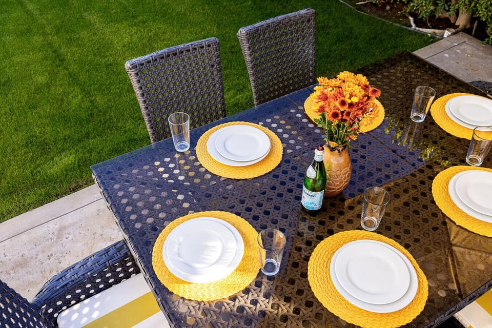 Enjoy meals by the water with fresh air, sunshine, and plenty of space for everyone.