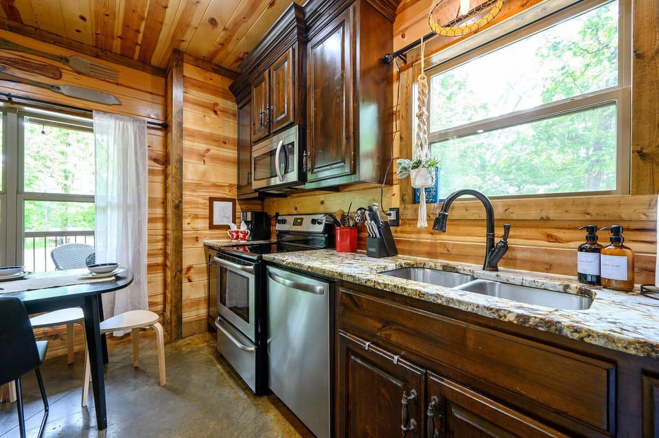 Fully stocked kitchen makes it possible for you to prepare & enjoy your favorite meals away from home!