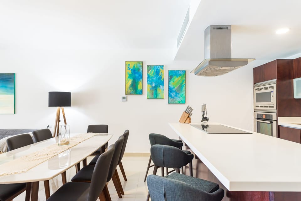 Chair, Furniture, Room, Indoors, Meeting Room