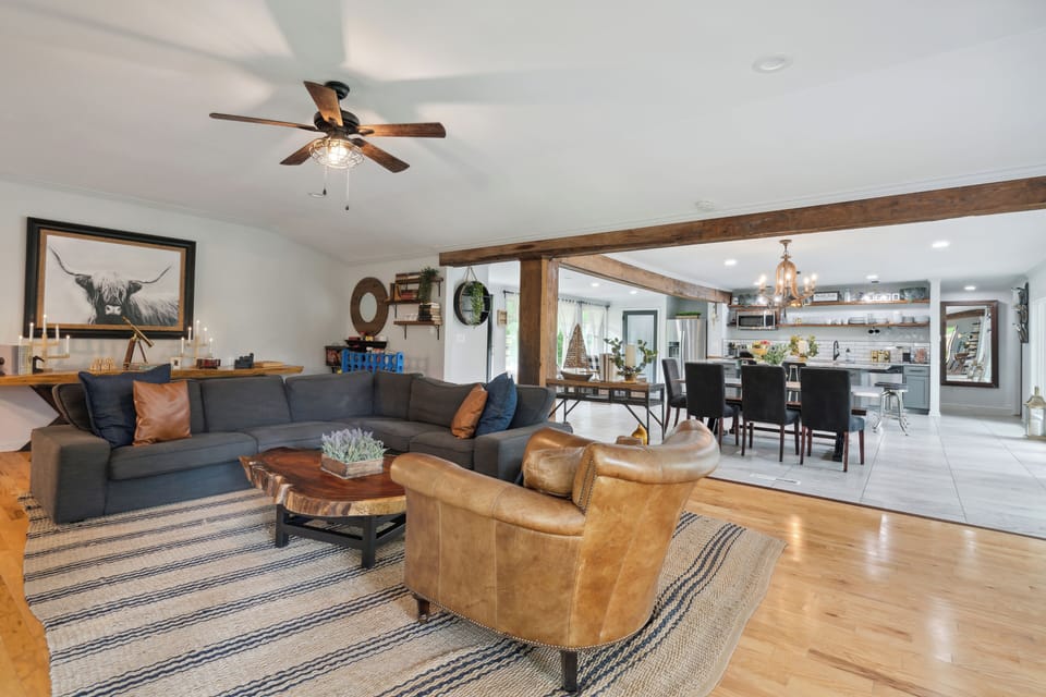 open floor concept Living room perfect for large families gatherings