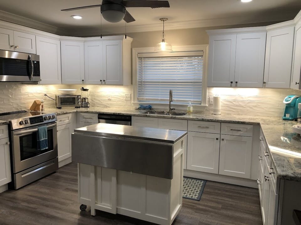 Fully equipped kitchen