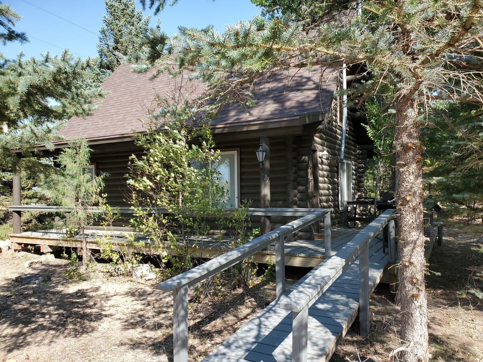 Front View Cozy Cabin