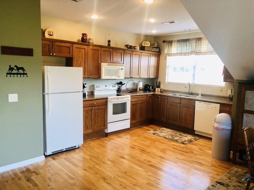 Full kitchen with everything you need
