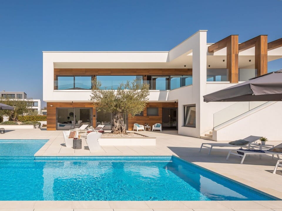 Water, Property, Daytime, Swimming Pool, Sky, Building, Azure, Shade, Outdoor Furniture, Leisure