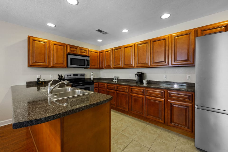 HUGE kitchen equipped with kitchen essentials to cook a family feast!