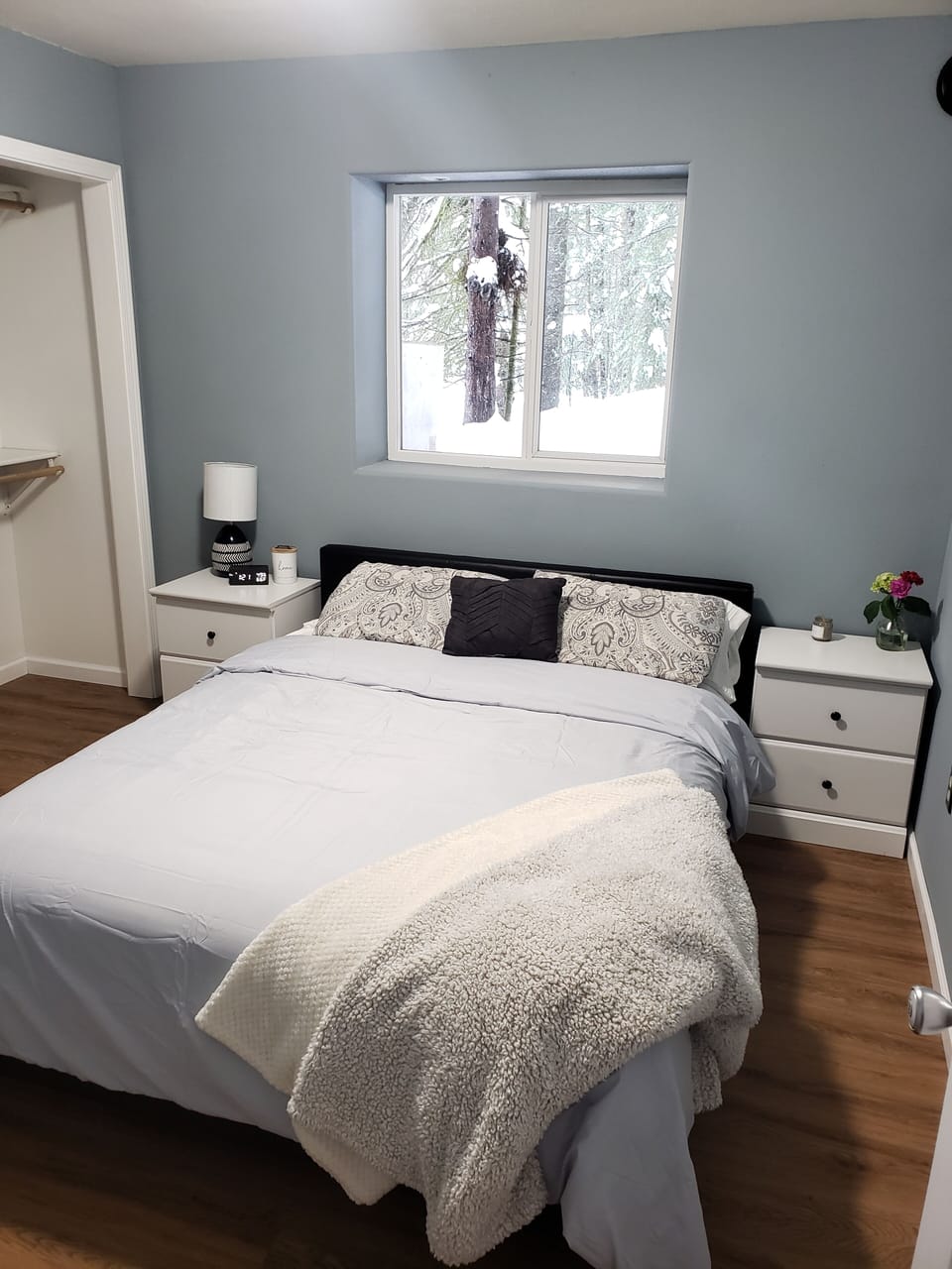 Basement bedroom
