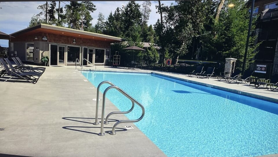 communal outdoor pool.  Open April- October.