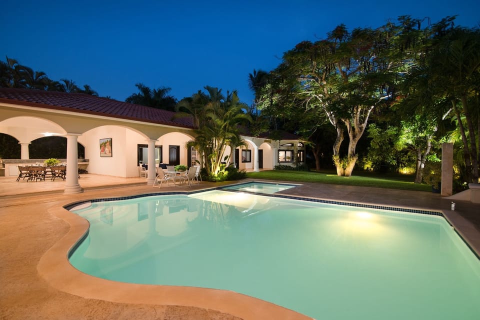 Swimming pool and heated Jacuzzi for enjoyment and relaxation… day and night…