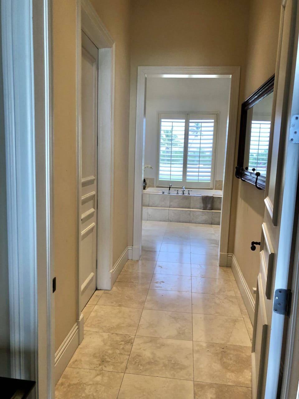 Master Suite - Wing leading to master bathroom