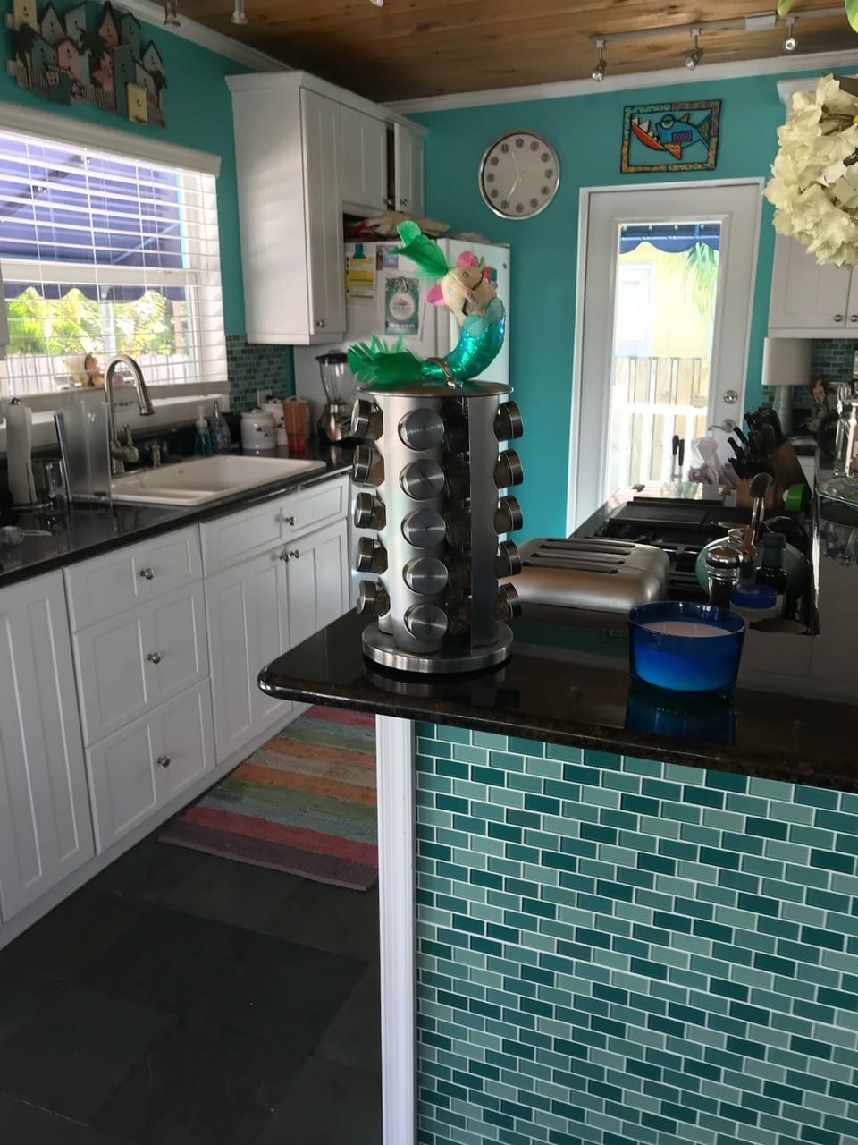 Kitchen area