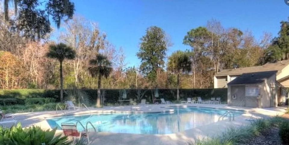 Linkside Villas Pool-Community Pool for Villa Owners and Guests