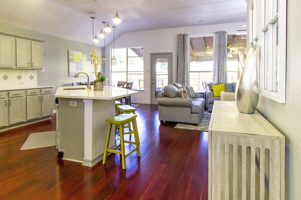 Yellow touch color -highlight Sunshine feeling