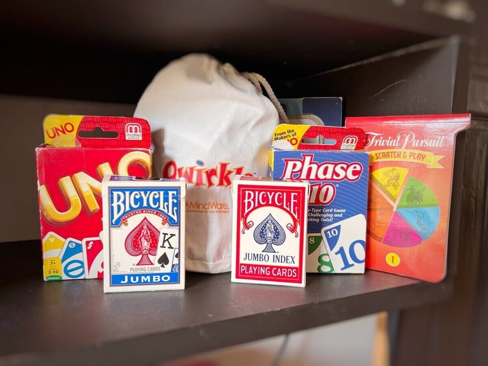 Enjoy a games night at the dining table or community rancho. 