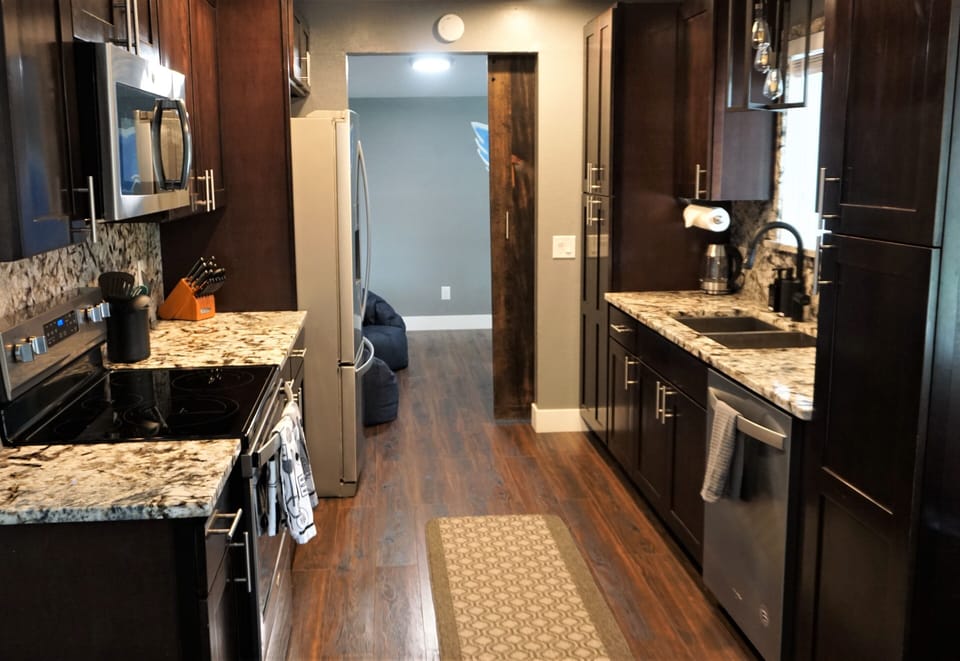 Modern, updated kitchen!