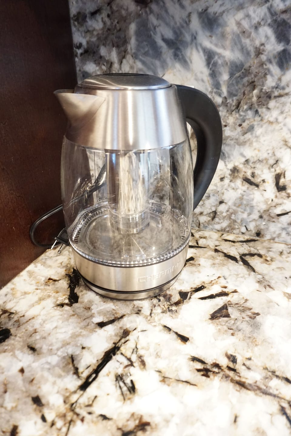 Water boiler for those who prefer tea or pour over beverages.