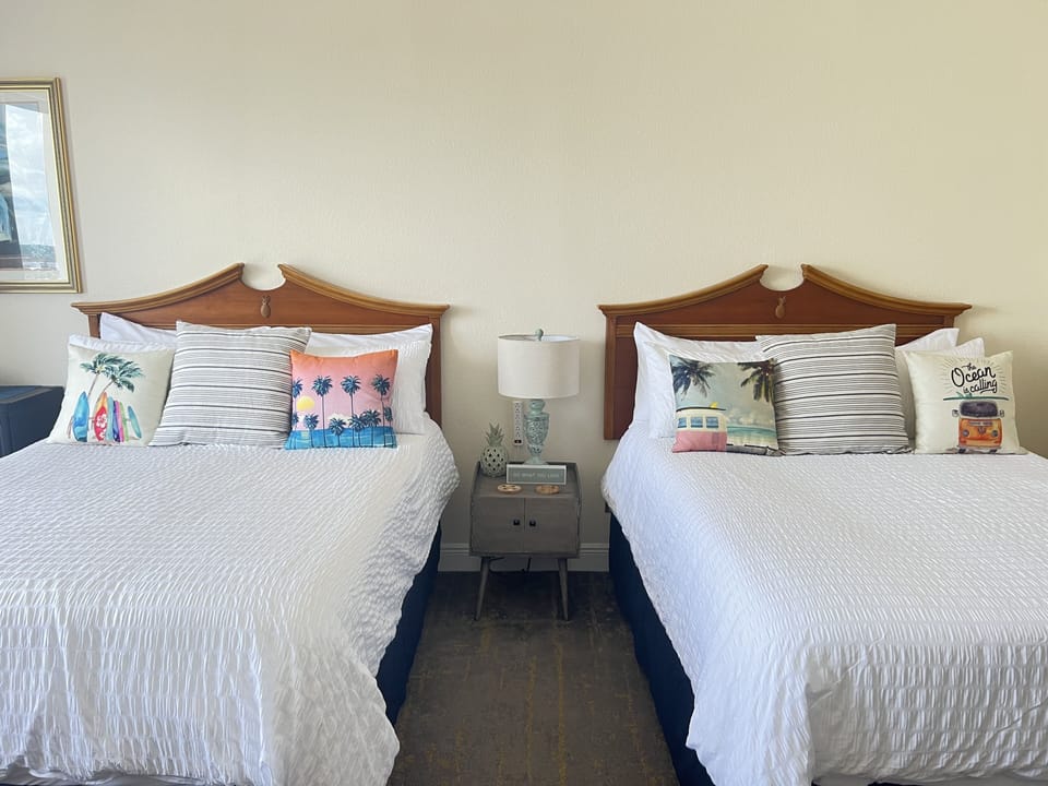 ~ Two Queen Size Beds.