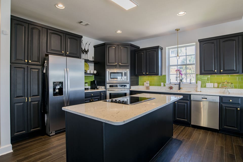 Kitchen with Island