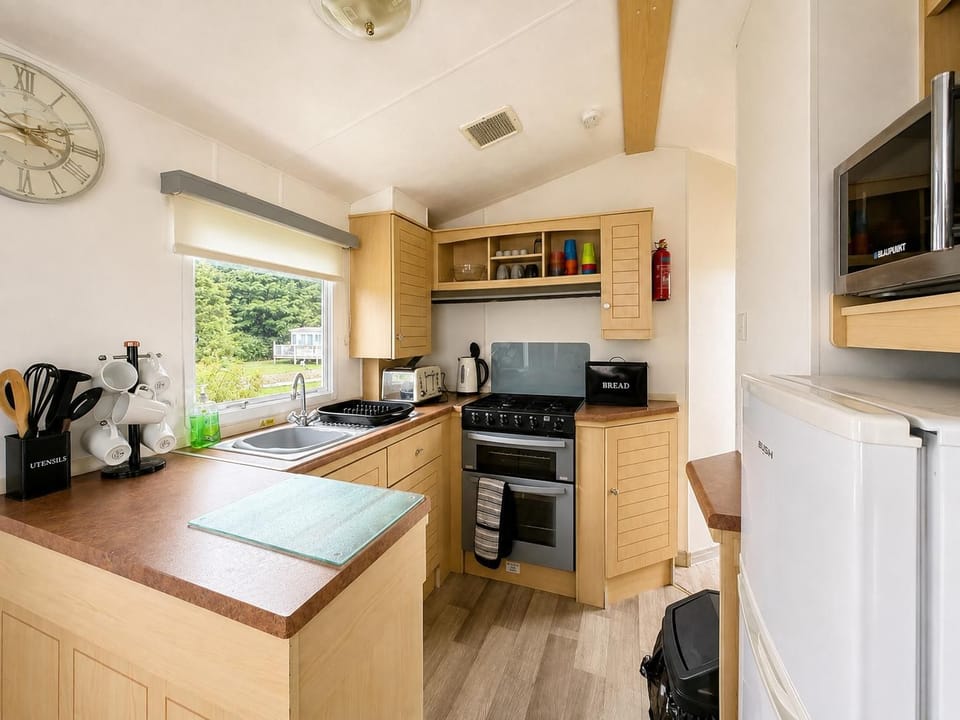Discover the best things to do in Skegness during your holidays 2026 by staying at Southview Holiday Park, where your family on holiday can enjoy both relaxation and adventure.