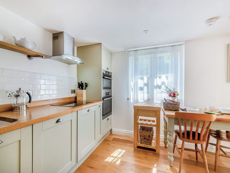 Open plan living space | Candlewick Cottage, Lower Heyford, near Oxford
