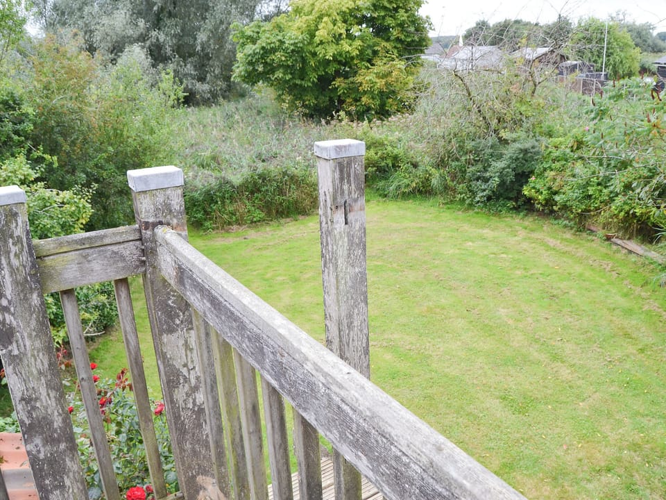 Garden | Willow Cottage, Repps with Bastwick, near Martham