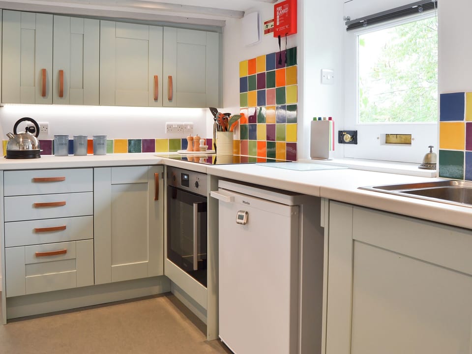 Kitchen/diner | Willow Cottage, Repps with Bastwick, near Martham
