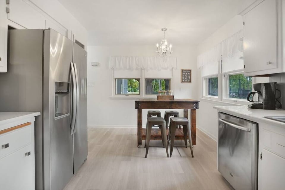 kitchen (1)