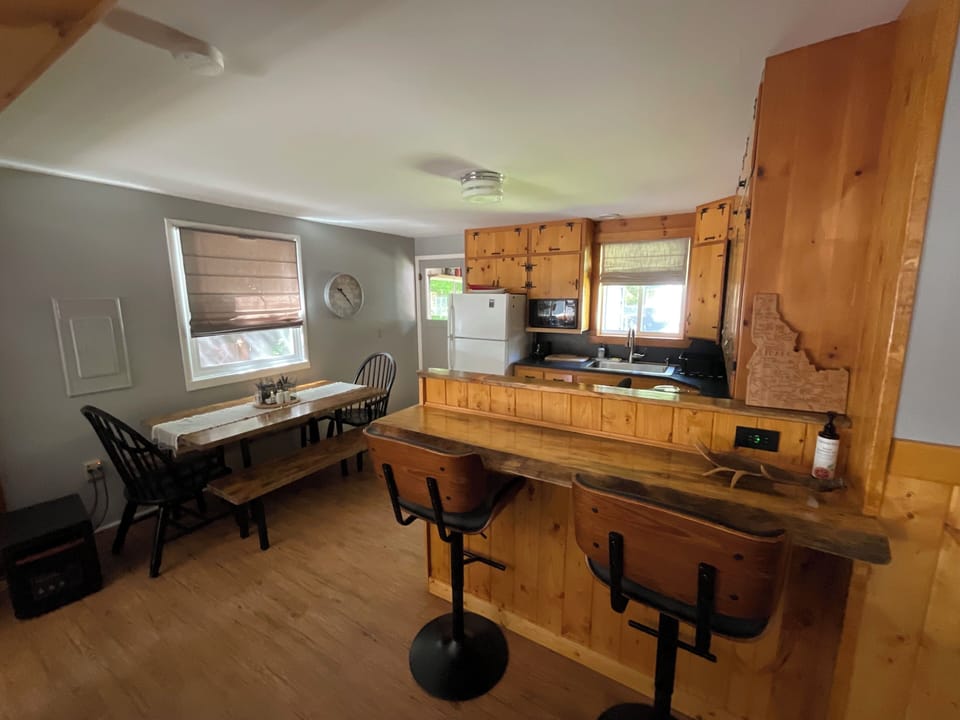 More seating at the breakfast bar for two