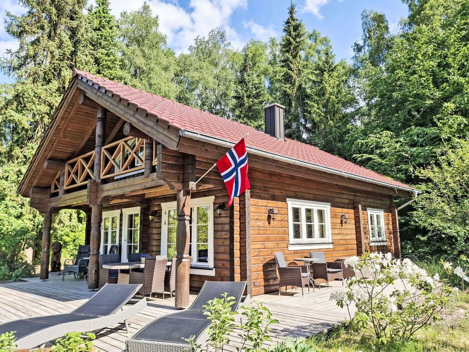 Wood, Cottage, House, Home, Roof, Log Cabin, Door, Siding, Porch, Garden Buildings