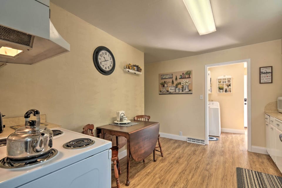 Well-Equipped Kitchen | Coffee Maker