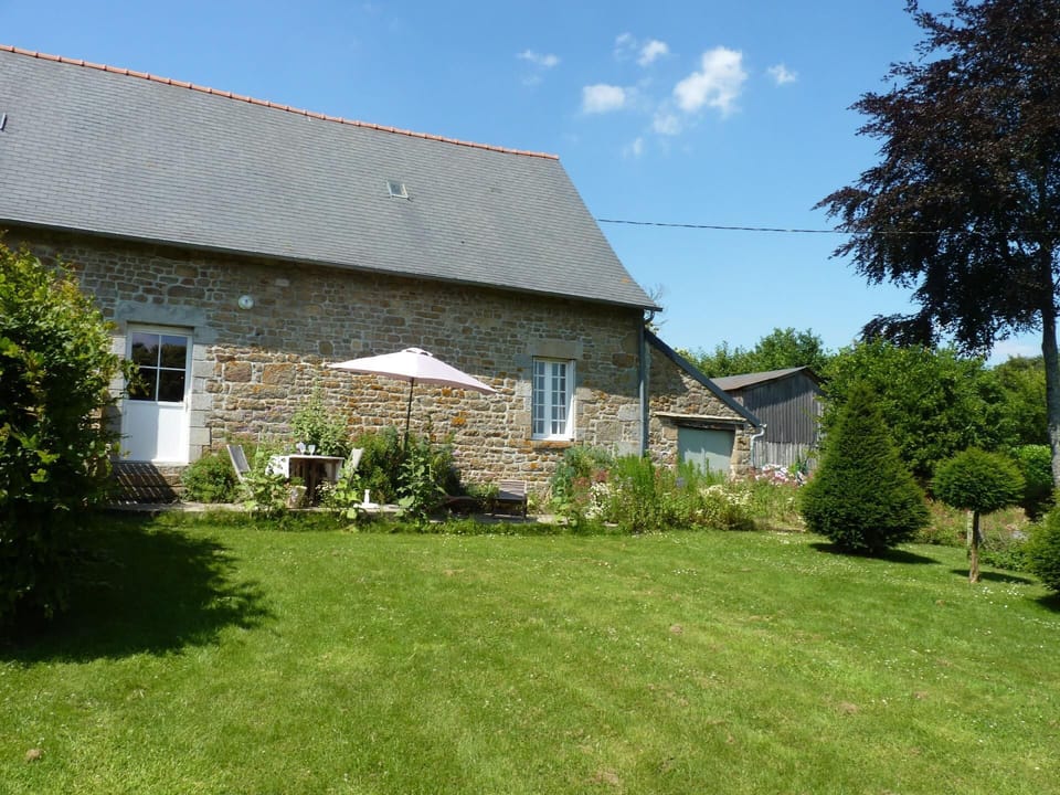 Garden. private patio and garden