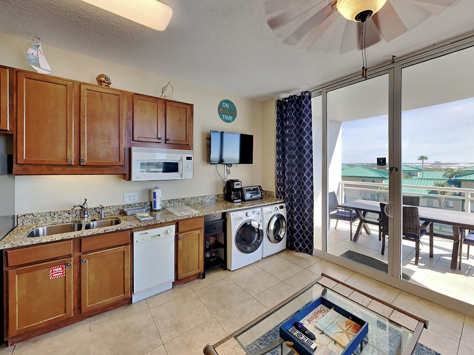 Living Area - Kitchenette, TV and Washer/Dryer