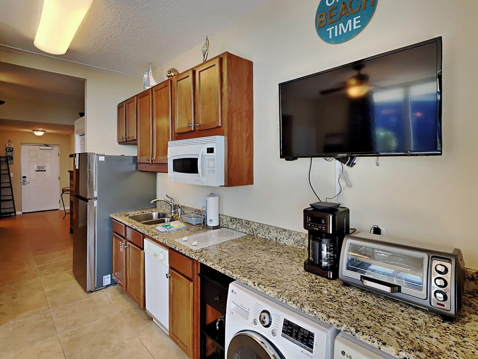 Living Area - Kitchenette, TV and Washer/Dryer