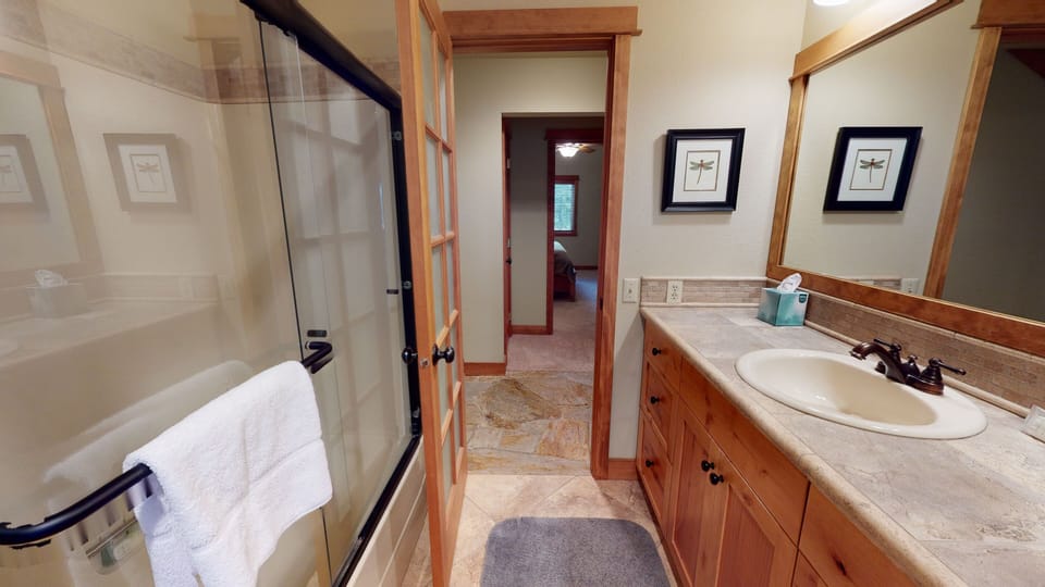 Hall Bath 1