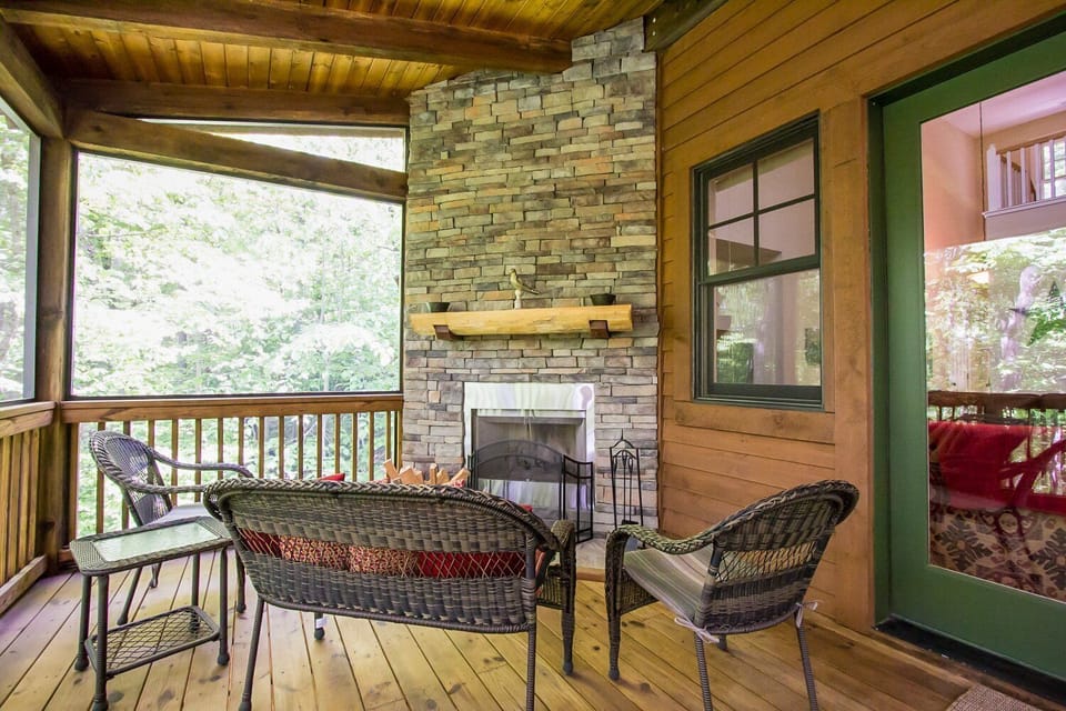 Private Back Porch