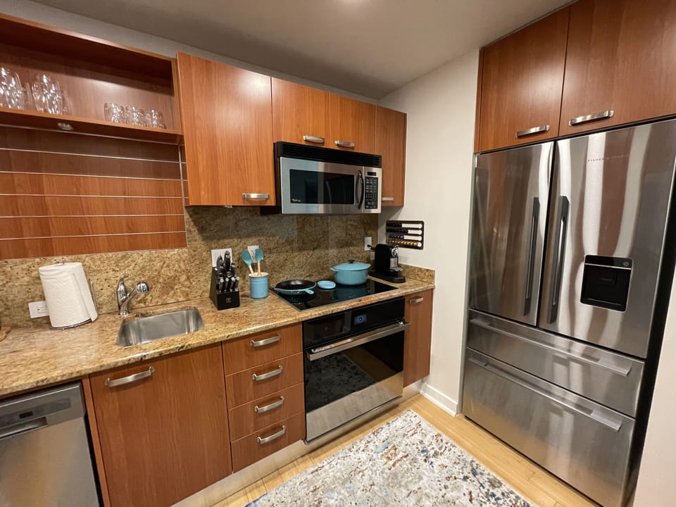 Gourmet Chef's Kitchen