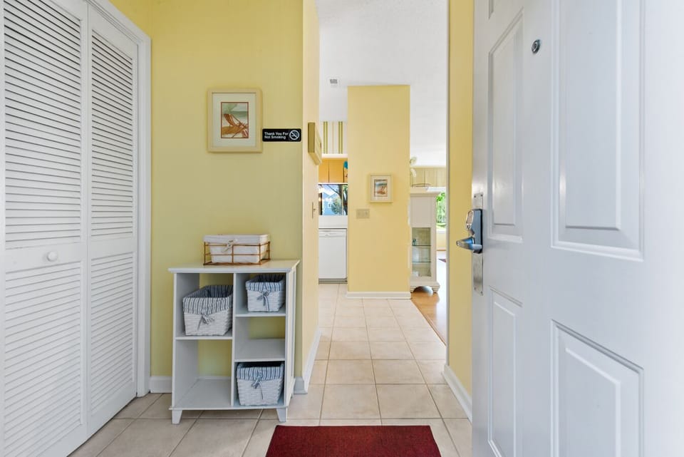 Entry Foyer