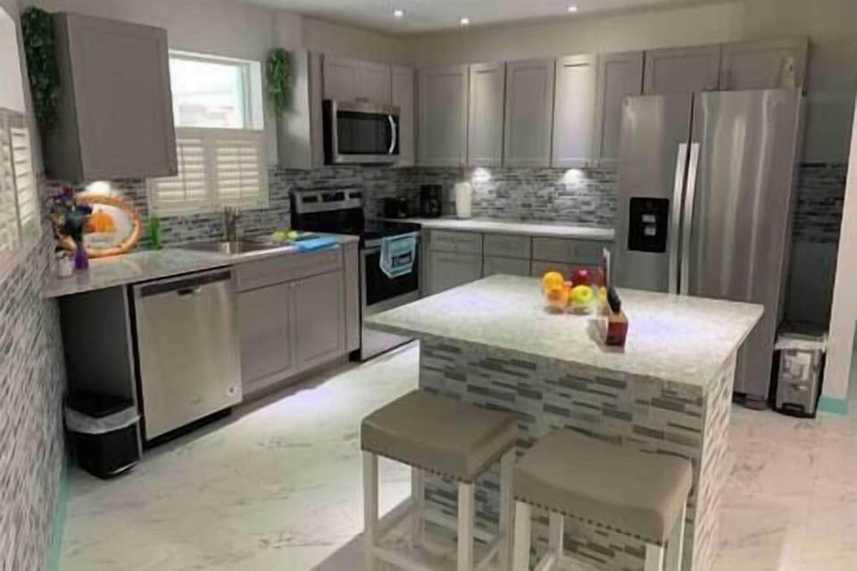 Kitchen with Island