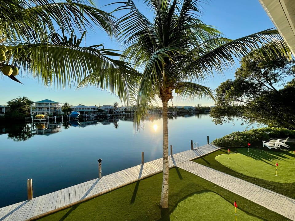 Breathtaking views of the calm waters.