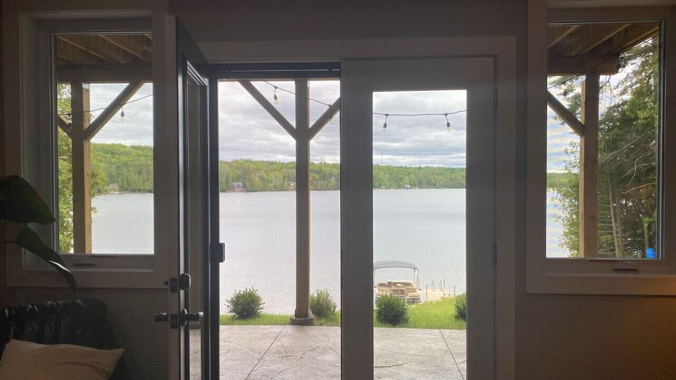 Lower Level walkout to the lake & dock