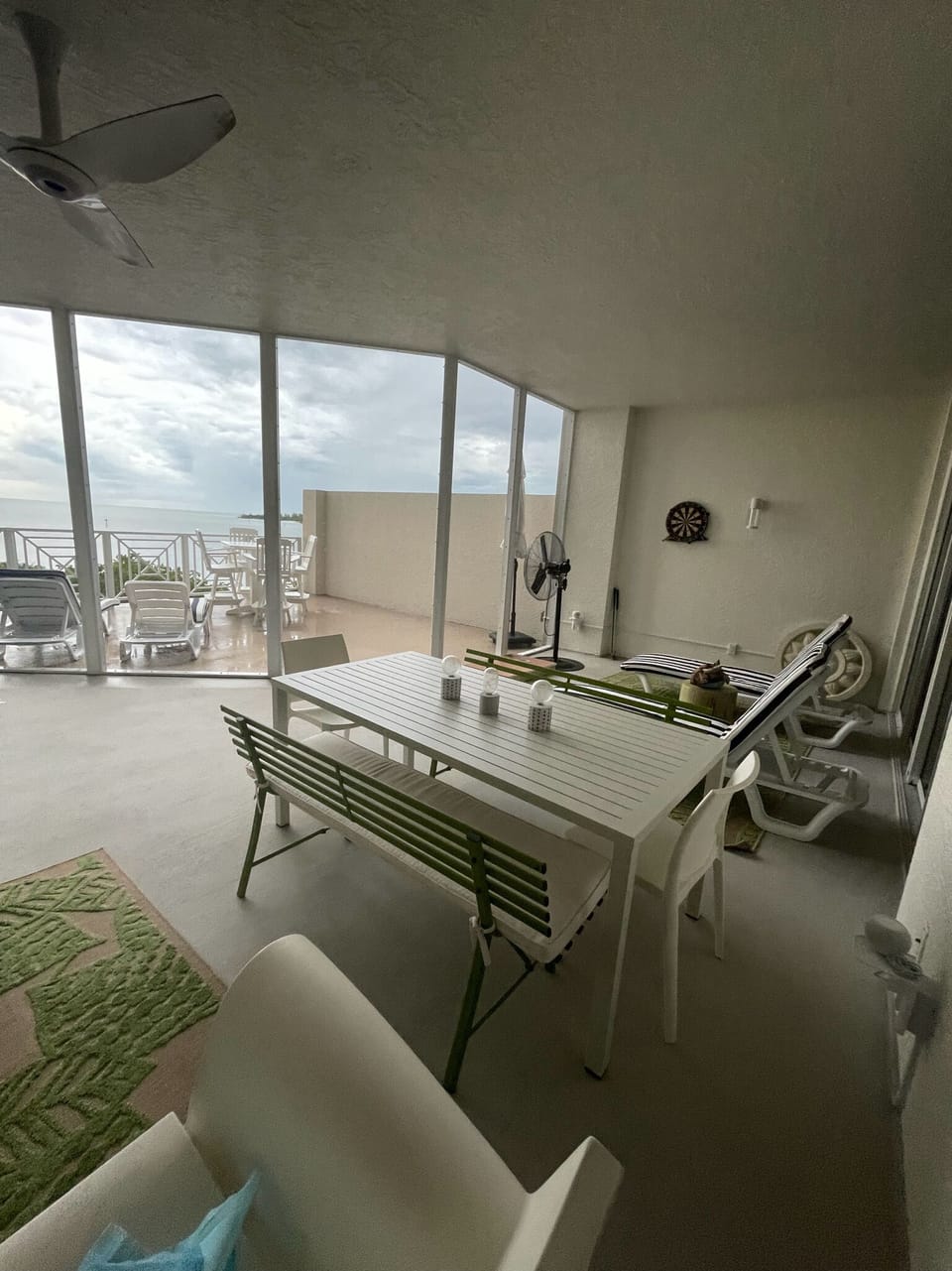 screened lanai