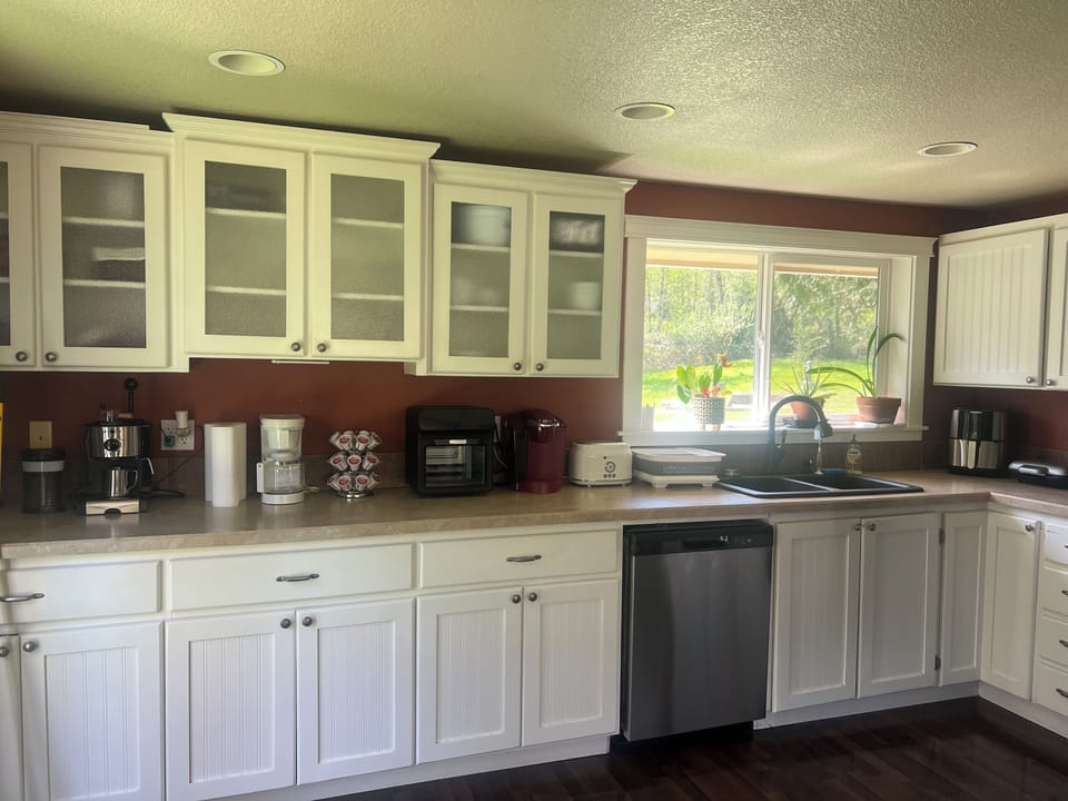 Fully equipped kitchens