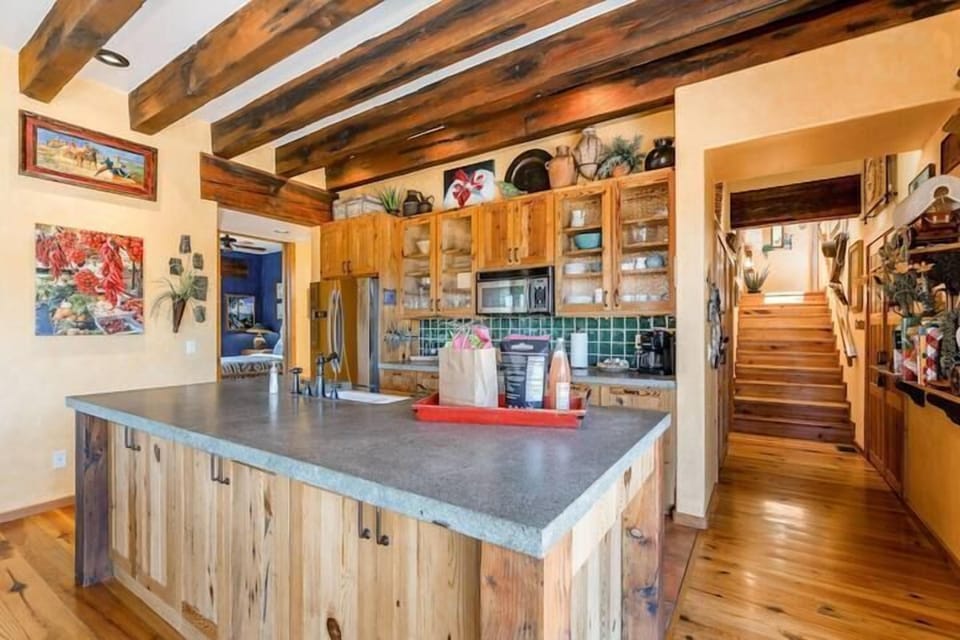 Kitchen (1)