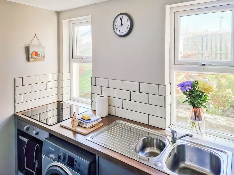 Kitchen | Seahouses Cottage, North Sunderland Seahouses