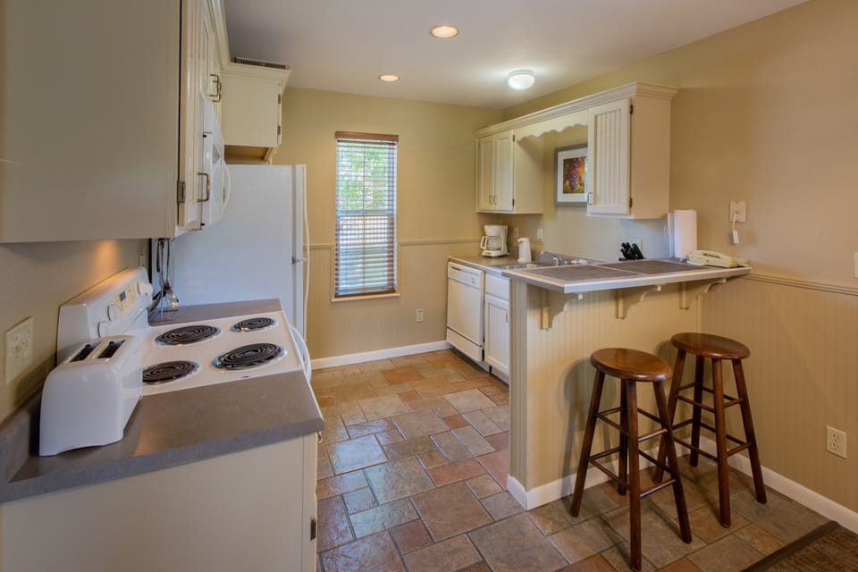 Make a tasty meal in your own kitchen!