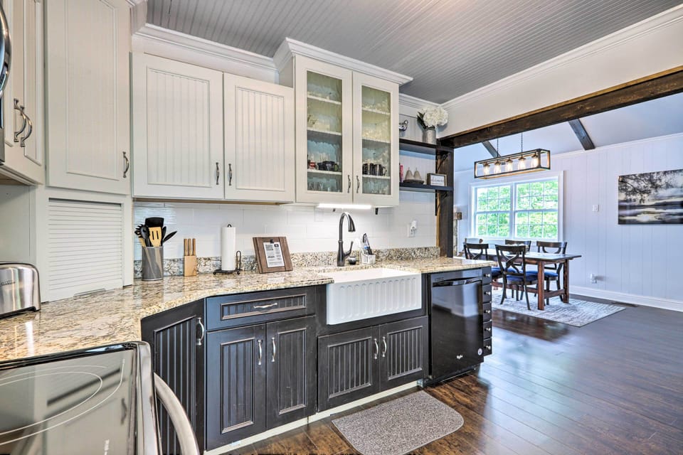 Kitchen | Fully Equipped