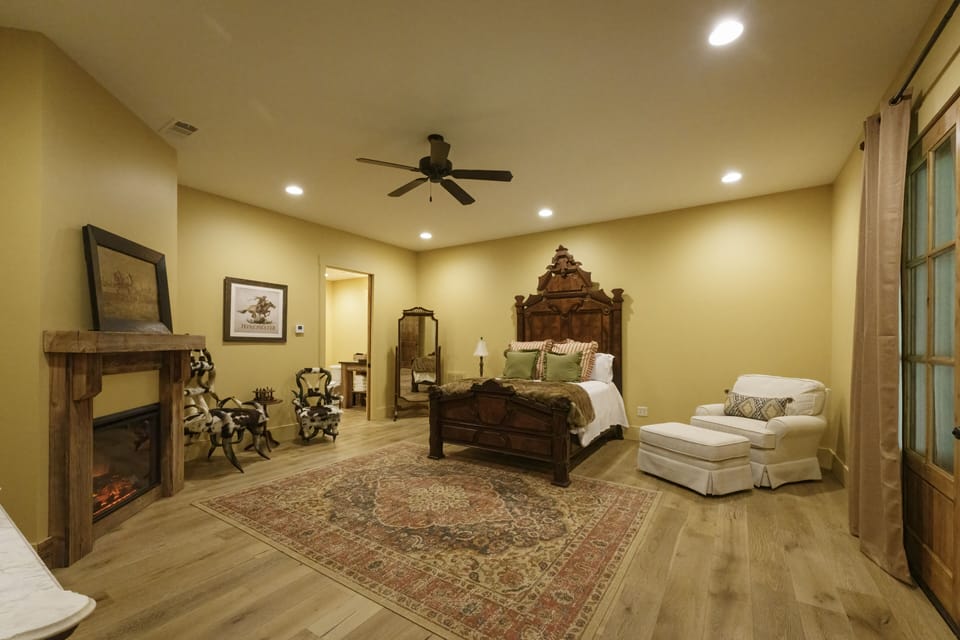 Master bedroom (ground floor)