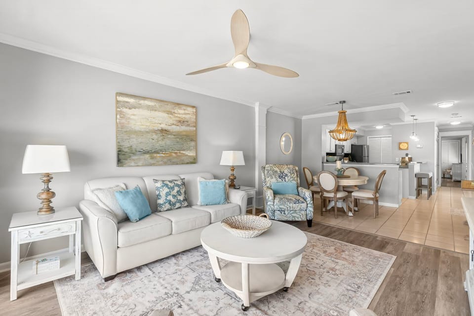 Open Concept Living, Dining & Kitchen Areas