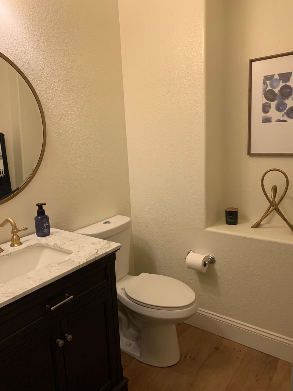 Powder room